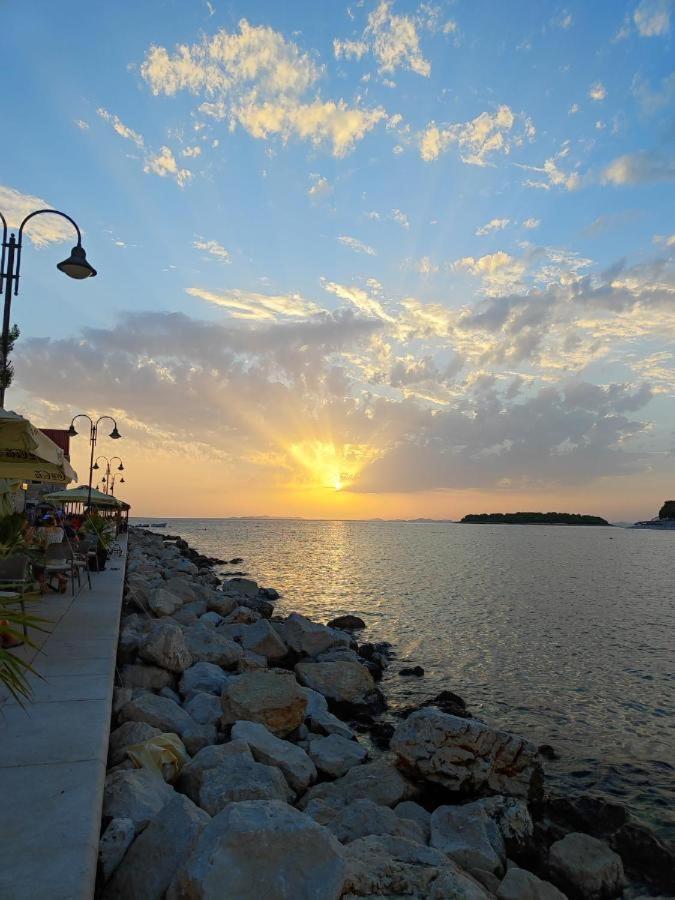 Guest House Adria 2 Primošten Εξωτερικό φωτογραφία